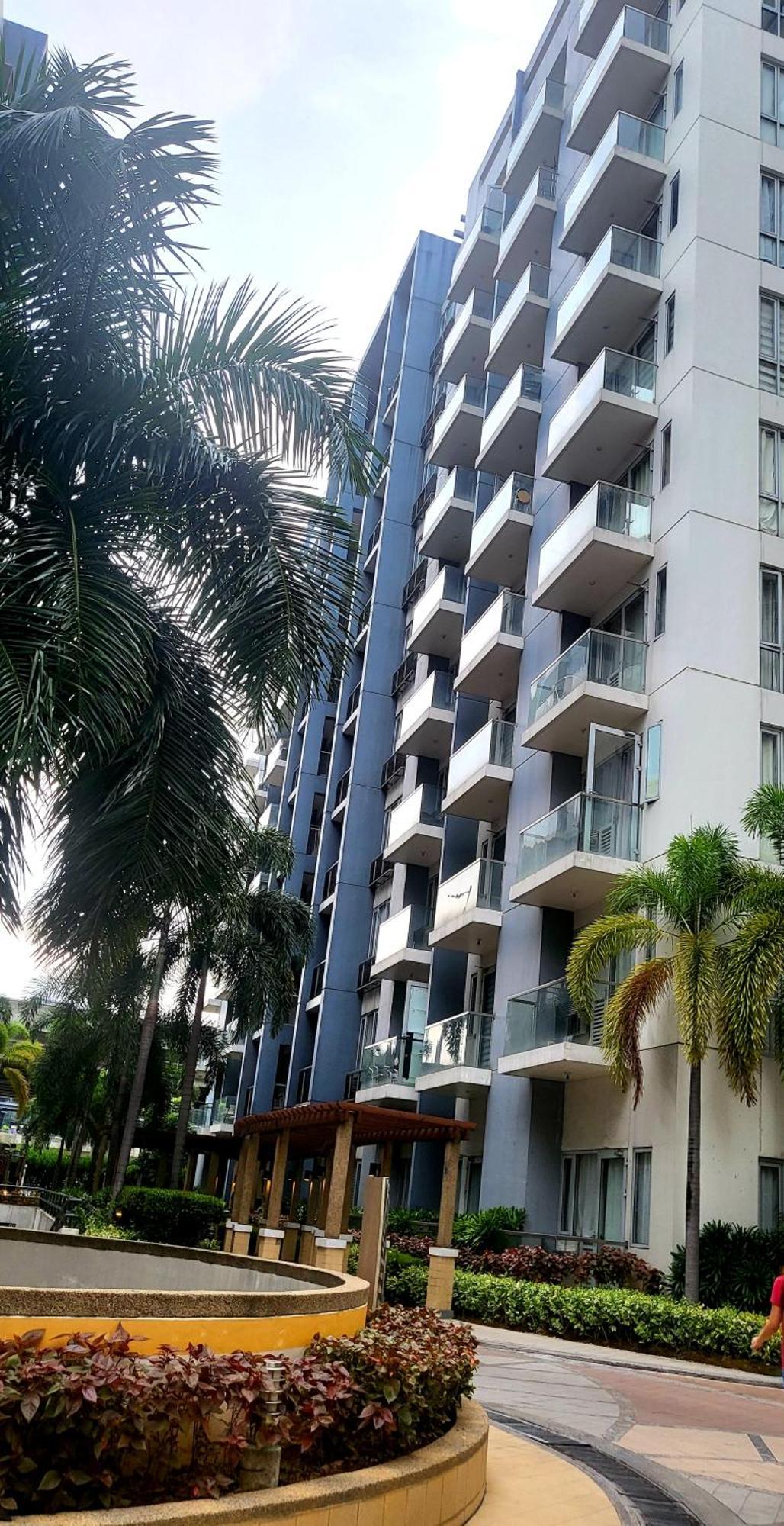 One Palm Tree Villas Condominium - Studio 7Th Fl With Balcony - Across Terminal 3 Airport Pasay Eksteriør bilde