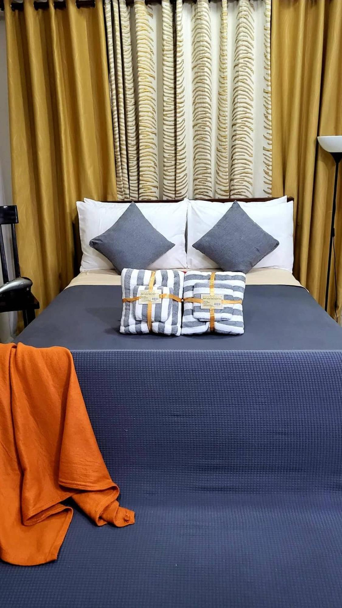 One Palm Tree Villas Condominium - Studio 7Th Fl With Balcony - Across Terminal 3 Airport Pasay Eksteriør bilde